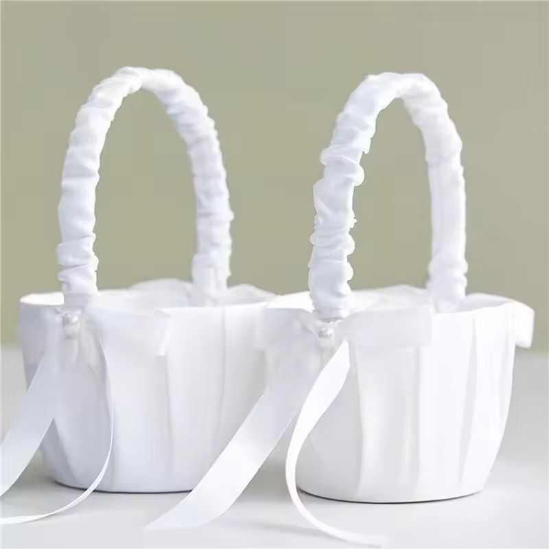 Cesta de Flores Branca de Ceti - Gardening Tools Girls avaliação e preço